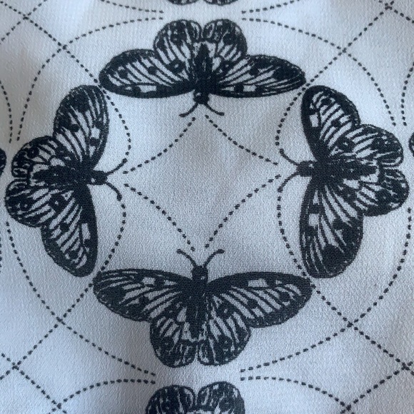 Max Studio butterfly 🦋 tank - Picture 3 of 4